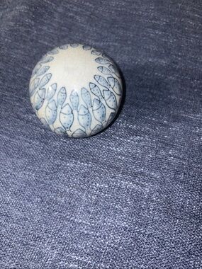 Decorative Crackle Glaze Ceramic Sphere in Cream and Blue